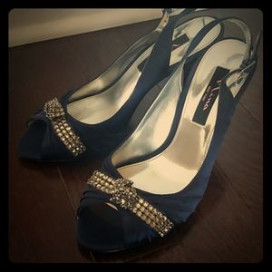 Sling back heels